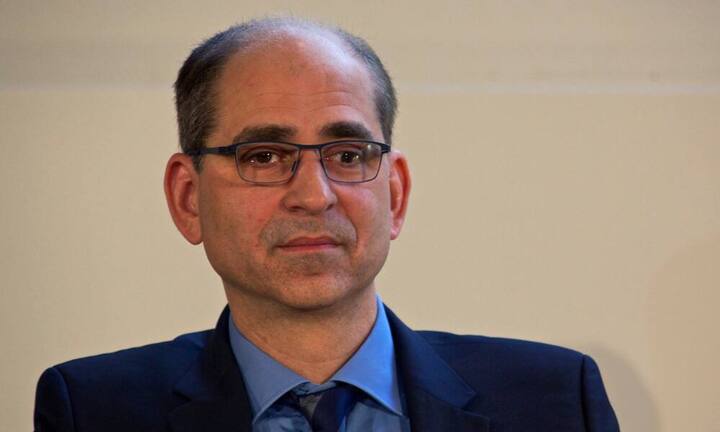 Platz 3: Mark C. Fishman. Der Manager ist im Vorstand des Novartis-Institutes für biomedizinische Forschung. Sein Gehalt: 6,77 Millionen Franken.