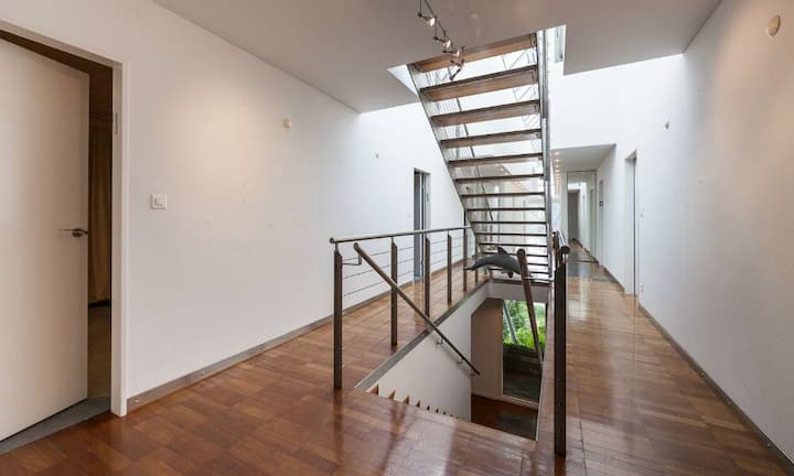 Das komplette Grundstück erstreckt sich über rund 1.292 m².