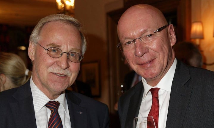 v.l.n.r. Hans Peter Hefti; stellv. Direktor Eidgenössische Zollverwaltung, Dr. Wilhelm Bruns; Präsident Bundesfinanzdirektion Südwest