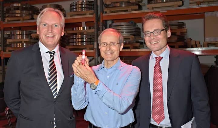 Thomas Borer, Unternehmensberater und Redner;
Carl Elsener, Verwaltungsratspräsident & CEO, Victorinox AG;
Roger Köppel, Verleger und Redner