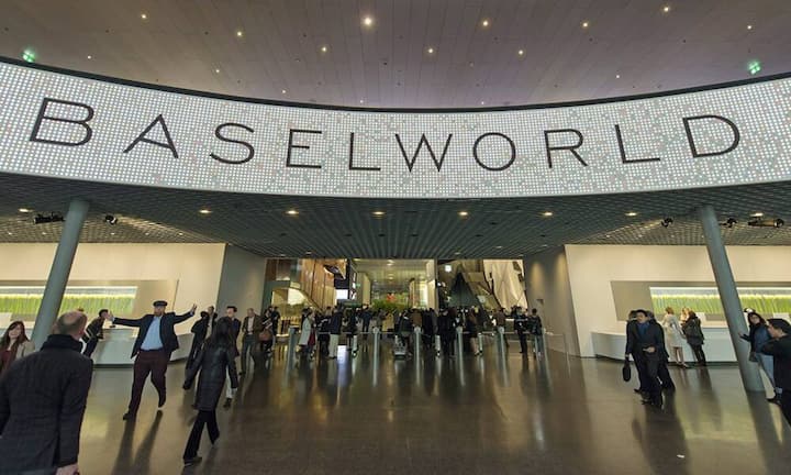 Eingang zur spektakulären Halle 1.Keystone