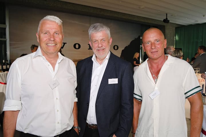 Von links: Daniel Suter, BHS Aviation AG; Urs Knapp, Farner Consulting AG; Roland Kalmus, RCR Jets AG