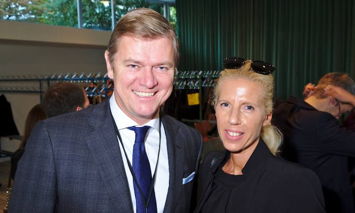 Thomas E. Stutz, Leiter GS Kreuzplatz, Raiffeisenbank Zürich;
Jasmina Jovicevic, Marketing Managerin, AutoForm Development GmbH