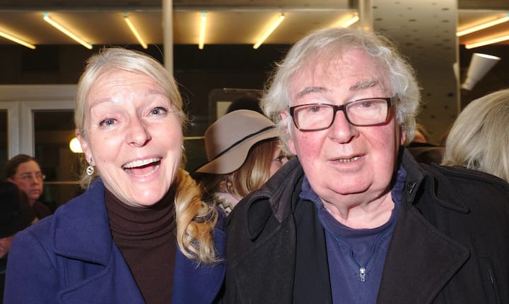 Rebecca Spiteri, Sängerin;
Jürg Ramspeck, Journalist und Musiker