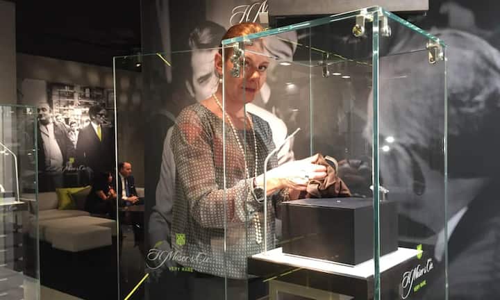 Dazu zählen unter anderem Urwerk, Moser&Cie, Christophe Claret oder auch MB&F sowie HYT.