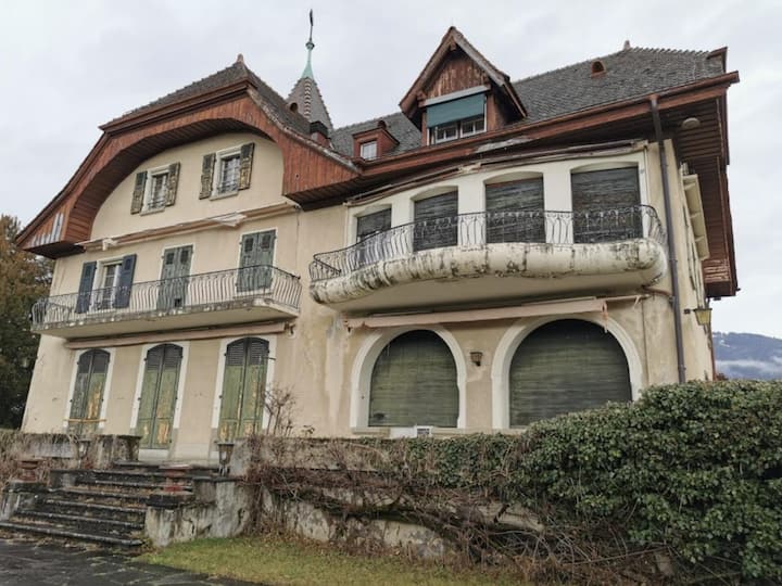 Die Villa L'Empereur in ihrem heutigen Zustand.