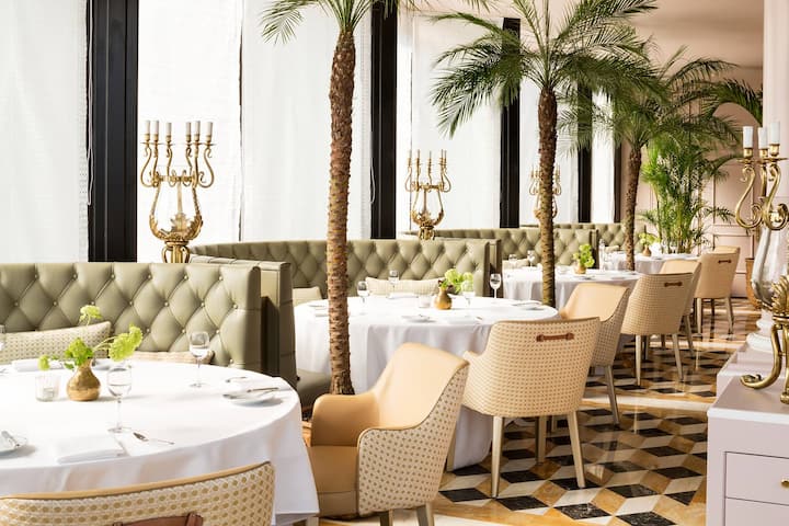 Victoria-Jungfrau, Interlaken