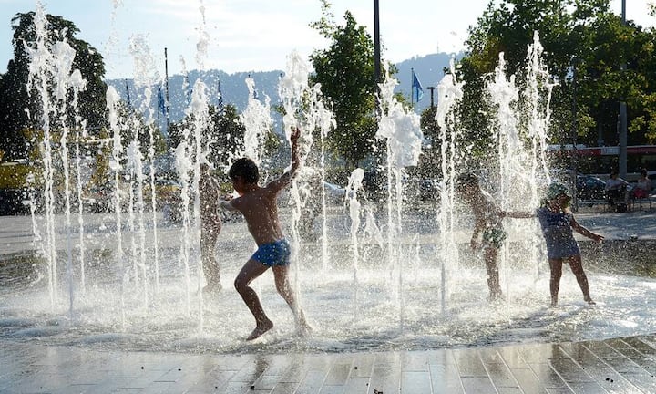 Platz 4: Zürich Die hohe Lebensqualität in Zürich hat seinen Preis und die Limmatstadt ist deswegen die viertteuerste Stadt für Expats.  
Pixabay