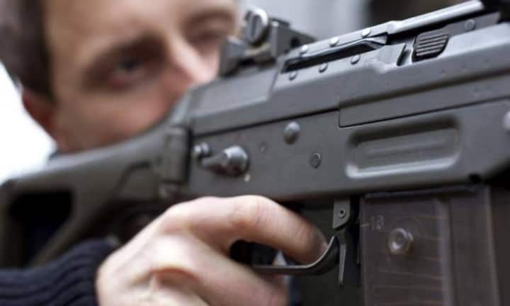 Diese Vorlagen scheiterten an der Urne kläglich: 
Mit der Initiative «Private Rüstungsindustrie» hätten in der Schweiz nur noch Waffen und Munition für die Landesverteidigung hergestellt werden sollen. Am 20. Februar 1938 scheiterte das Begehren an der Urne mit einem deutlichen Nein von 86,4 Prozent.