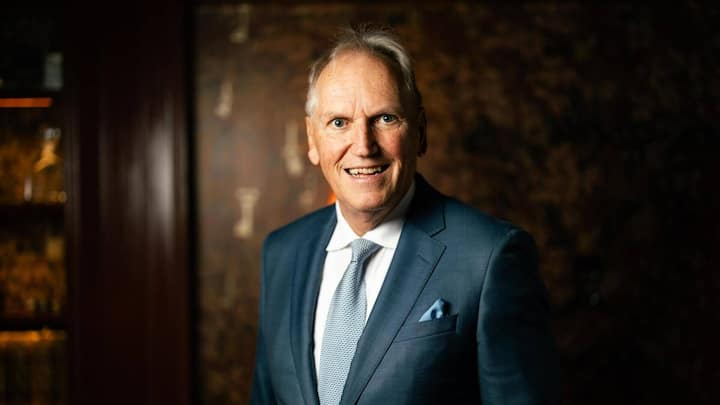 Thomas Borer lernte Budliger bei ihrer ersten Auslandsstation in Nigeria kennen. Der Alt-Botschafter steht bis heute in Kontakt mit ihr.