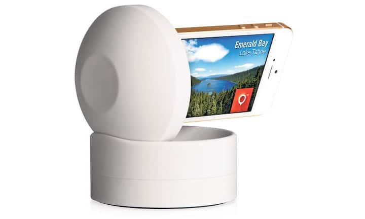 Wer sein Apple-Smartphone auf diese Dockingstation steckt, kann ganz leicht Rundumaufnahmen machen. Das Gerät lässt sich um 360 Grad drehen – ideal für Panoramabilder und Zeitrafferaufnahmen. Die Steuerung funktioniert automatisch oder über eine App. Der Panoramakopf hat auch einen Anschluss für ein Standard-Stativgewinde. Motrr Galileo Panoramakopf 160 Franken