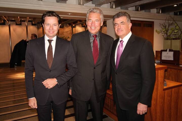 Siro Barino, Barino Consulting; Peter Brabeck-Letmathe, VR-Präsident Nestlé S.A.; Guido Persterer, Persterer Int. Art Management
