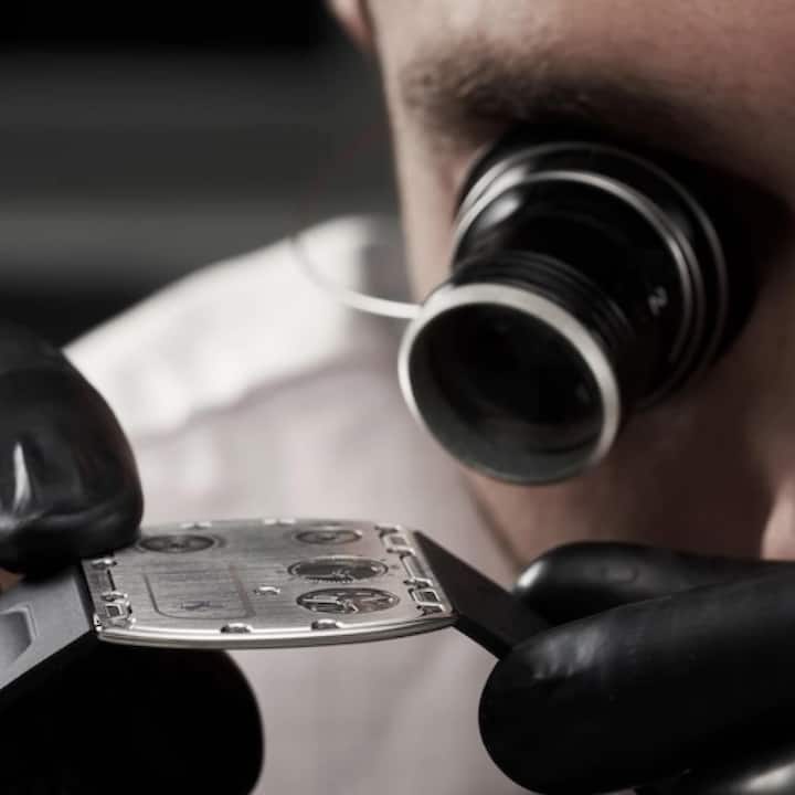 Die Richard Mille RM UP-01 Ferrari ist lediglich 1,75 Millimeter hoch.