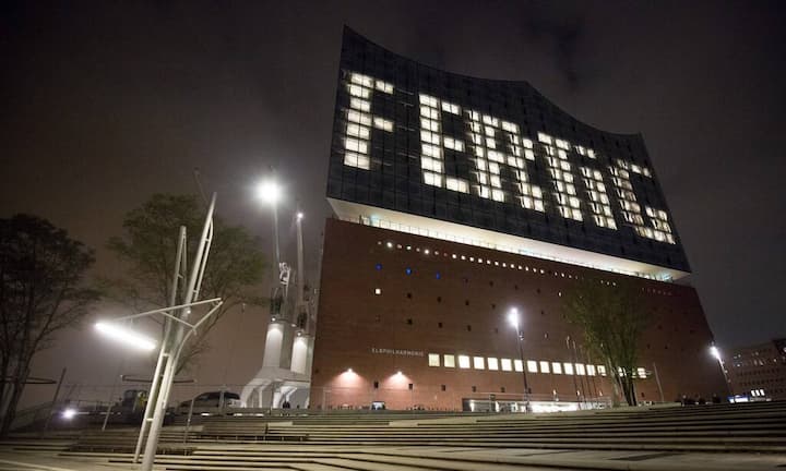 ... dabei wurde die neueste Sehenswürdigkeit von Hamburg erst am 11. Januar offiziell eröffnet.