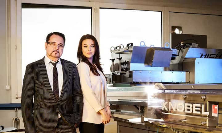 Knobel Maschinenbau
CEO: Guido Knobel, Nachfolgerin: Tochter Nadine
Sitz: Felben-Wellhausen TG
Gründung: 1977
Branche: Maschinenbau
Mitarbeiter: 70