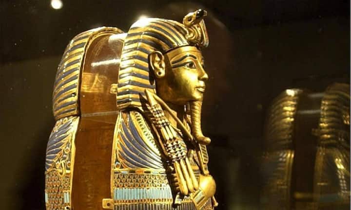 In einer Führungsposition kann es auch das ein oder andere Streitgespräch mit Untergebenen geben. Hier gilt: «Wenn du einem streitlustigen armen Mann begegnest, der dir nicht gleichgestellt ist, sei nicht aggressiv, nur weil er schwach ist. Lass ihn ihn Ruhe, und er wird sich selbst widersprechen. Es wird sowieso geschehen, was du willst; du wirst ihn mittels der Missbilligung der Älteren besiegen.»