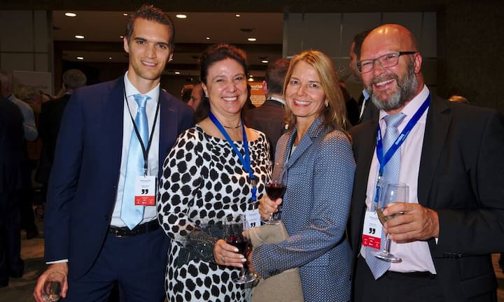 Pascal Fischer, Head of Procurement, RBS Services;
Münire Kiamiloglou, Avaloq Evolution AG;
Monika Frosch, Rothschild Bank AG;
Erwin Adank, Avaloq Evolution AG