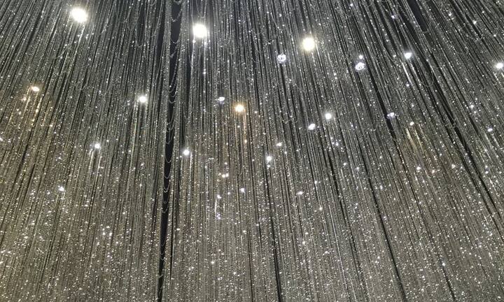 Die Messe richtet sich an ein Fachpublikum. Erwartet werden etwa 15'000 Händler und 1'200 Journalisten. 
Text: SDA/AWP Bilder: Gabriel Knupfer/Pascal Scheiber/HZ/Keystone