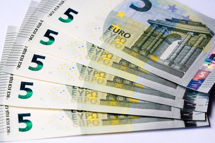 MAY 24:  The new 5 Euro bank notes on May 24, 2013. (Photo by Ulrich Baumgarten via Getty Images)