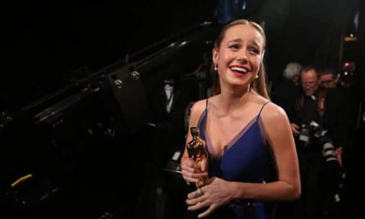 Der Oscar für die weibliche Hauptrolle ging dagegen an eine Newcomerin: Brie Larson wurde für ihre bewegende Rolle der als Teenager entführten Joy Newsome in Lenny Abrahamsons Independentdrama «Room» ausgezeichnet.