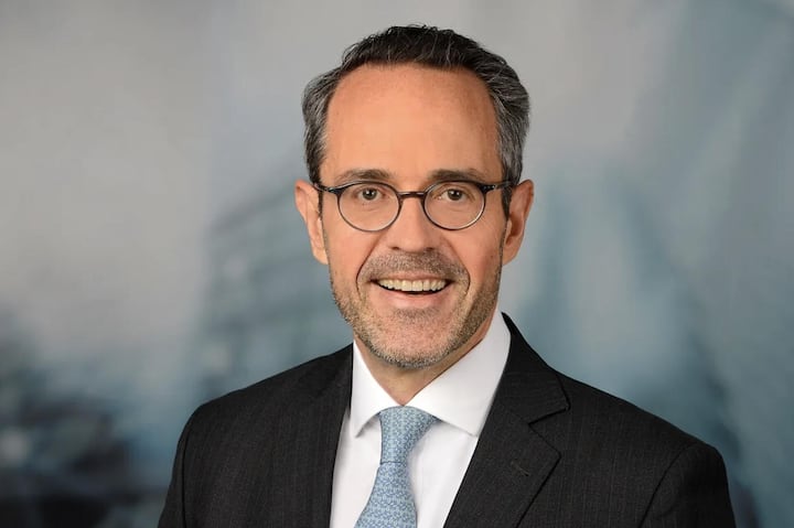 Neue Köpfe in der Konzernleitung: Seit vergangenem Jahr sitzen Rafael Moral Santiago, ...