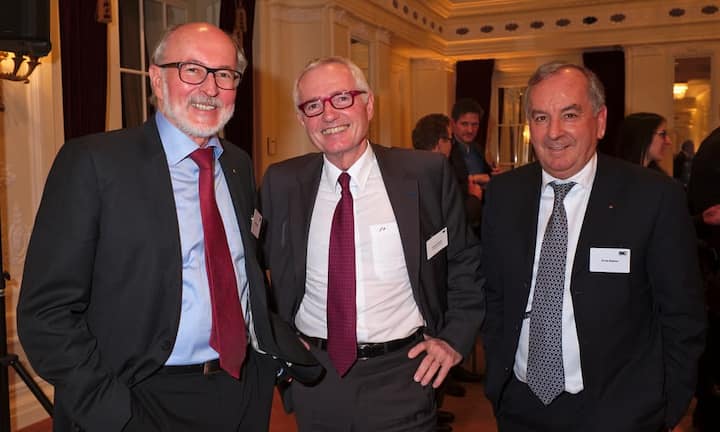 Willy Michel, Verwaltungsratspräsident, Ypsomed Holding AG;
Jacky Gillmann, Verwaltungratspräsident, Losinger Marazzi AG;
Ernst Balmer, Verwaltungsratspräsident, BV group