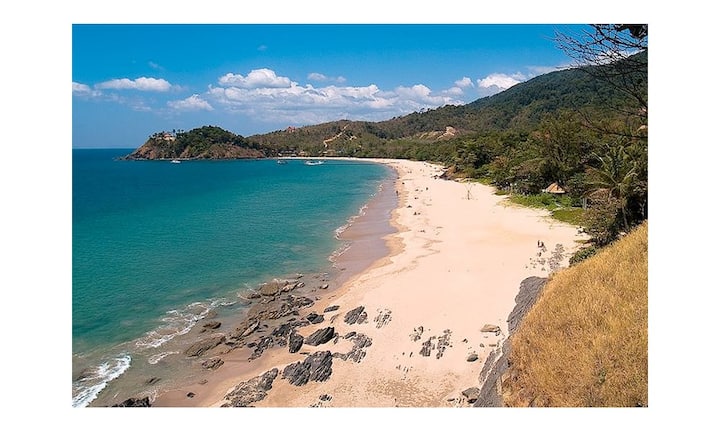 Ko Lanta ist eine Doppelinsel (Ko Lanta Yai = gross und Ko Lanta Noi= klein) im Südwesten Thailands in der Andamanensee. Während Lanta Noi nahezu unbewohnt ist, ist Lanta Yai touristisch gut erschlossen. (Bild: Wikimedia/Jens-Petter Salvesen/CC)