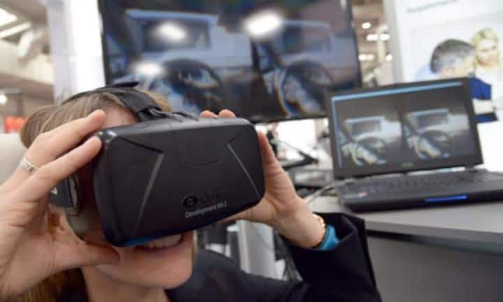 «Yourcar»-System von Salt and Pepper: Autokäufer sollen sich mit der Virtual-Reality-Brille ein möglichst realistisches Bild des gewünschten Fahrzeugs mit seiner individuellen Ausstattung machen können.