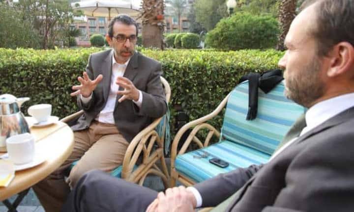 Offline-Therapeut
Der Informations-Diät-Berater zeigt Menschen auf, wieviel sie digital zu sich nehmen können, um nicht zu Informationsjunkies zu verkommen. Andererseits hemmen sie die ständige Furcht etwas zu verpassen (die sogenannte «Fear of Missing Out» / FoMO).
Utenriksdept/flickr/CC