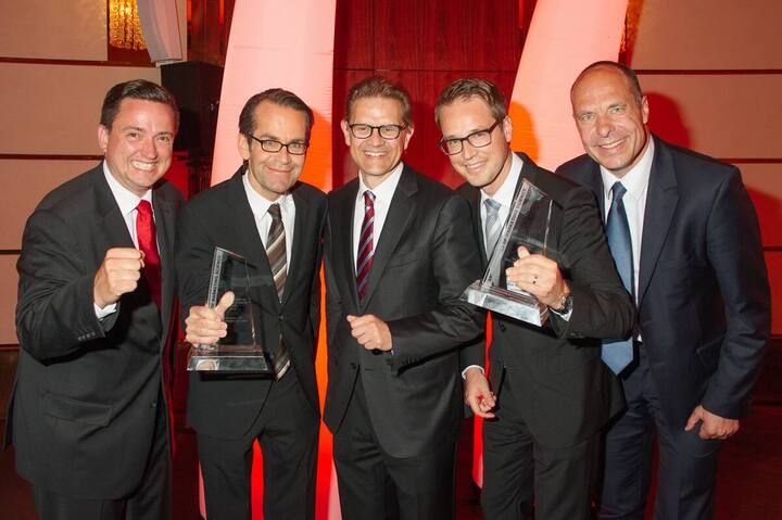 Harley Krohmer, Uni Bern; Dominique von Matt, Preisträger; Torsten Tomczak, Direktor Forschunsstelle für Customer Insight, Uni St. Gallen; Reto Hofstetter, Università della Svizzera Italiana; Thomas Amstutz, Feldschlösschen Getränke AG.