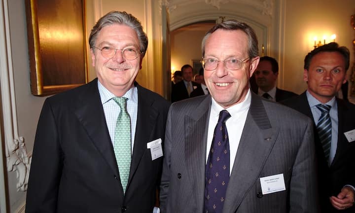 Sandro V. Gianella, Chairman & CEO, Knight Gianella & Partner AG;
Ulrich Jakob Looser, Partner, BLR & Partners AG