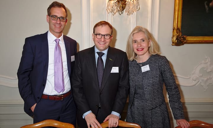 Frank heckner, Office Leader, Egon Zehnder International (Switzerland) Ltd.;
Martin Hirzel, CEO, Autoneum Holding AG;
Corinne Le Goff, SVP Europe, Amgen (Europe) GmbH