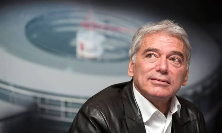 Der Druck auf die Schweizer Luxusindustrie nimmt zu: Erst vor kurzem wurde überraschend bekannt, dass Jean-Marc Jacot (Bild), langjähriger Direktor von Parmigiani, das Unternehmen verlässt. Und das Entlassungen anstehen. Auch die Edelmarke Greubel Forsey hat Personalabbau vermelden müssen. Gerade junge Marken im höchsten Preissegment müssen derzeit kämpfen.