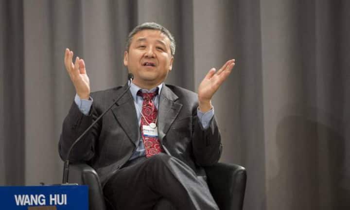 Im offenen Forum regt der chinesische Literaturprofessor Wang Hui zum interdisziplinären Denken an.