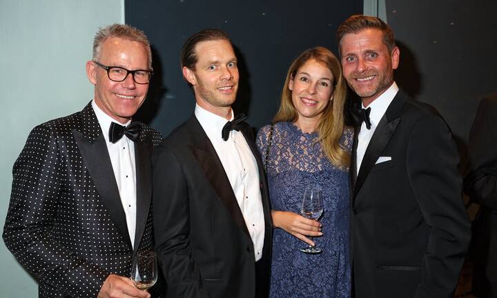 Michael Larsson, Group CEO, Olle Larsson Holding AG;
Erik Nordgren, Private Banker, Nordea Bank;
Sandra Nordgren;
Reto Larsson (v.l.)