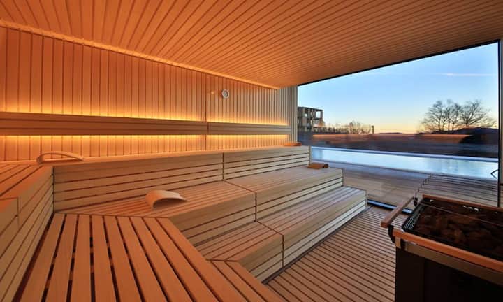 Platz 2 in der Kategorie «Die besten Spas für Selbstoptimierer»: Lanserhof Tegernsee in Oberbayern.
Der Lanserhof besticht mit seiner Lage und den Zimmern. Als einziges Hotel im «Selbstoptimierer»-Ranking erhalten die Suiten des Hauses am Tegernsee die maximale Punktzahl.