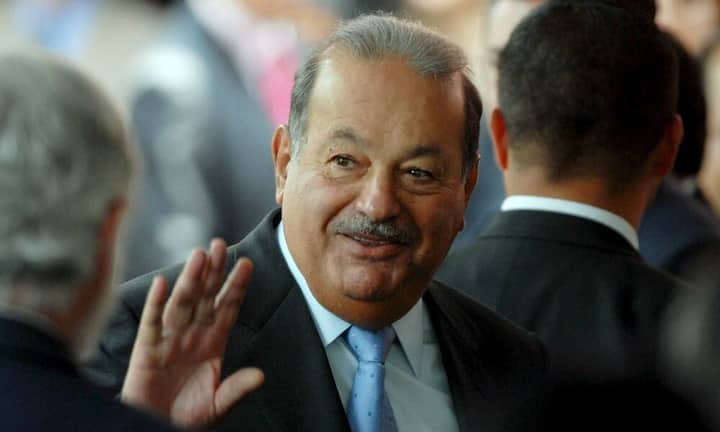 Platz 8: Der mexikanische Telekom-Tycoon Carlos Slim Helu zählt mit einem Vermögen von 27,3 Milliarden Dollar zu den reichsten Selfmade-Milliardären der Welt. Zudem ist er für seine philanthropische Ader bekannt: 4 Milliarden Dollar soll er bislang gespendet haben - unter anderem um Menschen weltweit Zugang zum Internet zu ermöglichen.