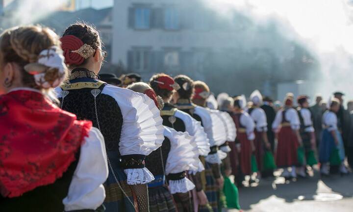 Kanton NidwaldenAnzahl Selbstanzeigen 2016: 77 (59 im Jahr 2015)Steuereinnahmen 2016: keine Angaben (2015: keine Angaben)