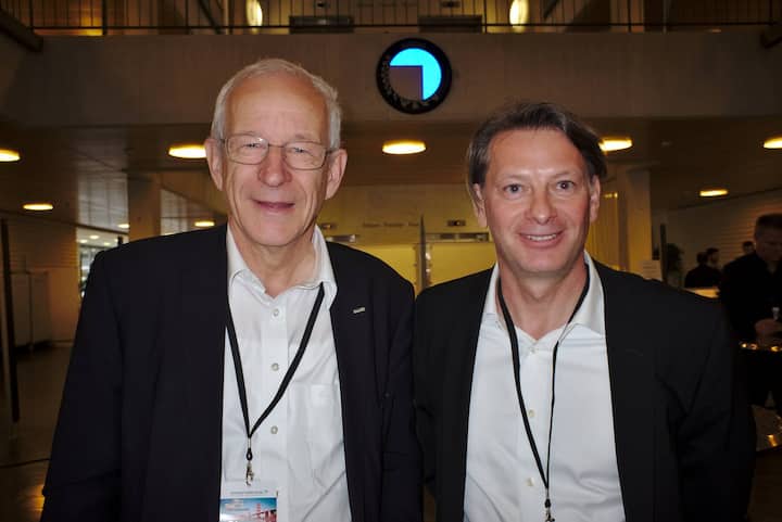 Ralph Eichler, Präsident, «Schweizer Jugend forscht»;
Ralf Haller, Founder & Managing Director, Extendance GmbH, Gastgeber (v.l.n.r.) Bilder: Markus Senn