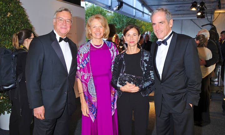 Hansueli Mäder;
Isabella Mäder;
Melinda Spitzer;
Anton Affentranger, CEO, Implenia