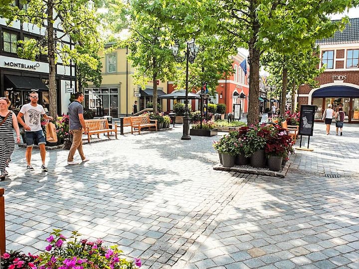 DESIGNER OUTLET ROERMOND