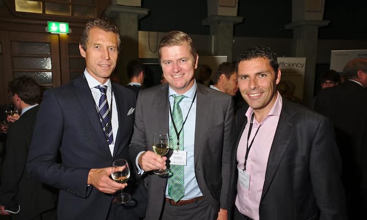 Thomas Rieffel, Inhaber Madison Clothing Ltd.;
Thomas E. Stutz, Mitglied der Bankleitung Raiffeisenbank Zürich;
Andreas Luder, Managing Director UBS AG