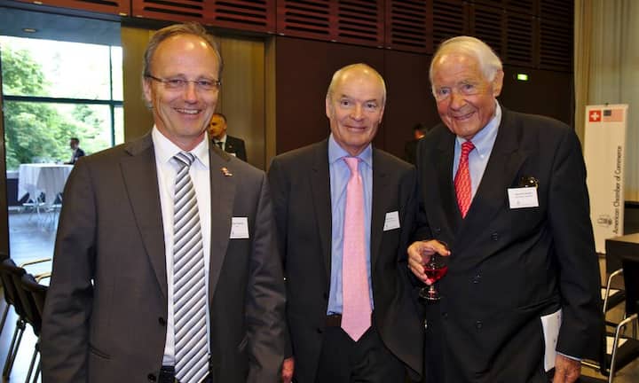 Markus R. Neuhaus, Chairman of the Board of Directors, PWC AG;
Peter Friedli, President, Friedli Corporate Finance;
Egon P.S. Zehnder, Founder, Egon Zehnder International (Switzerland) Ltd.(Bildlegende v.l.n.r.)