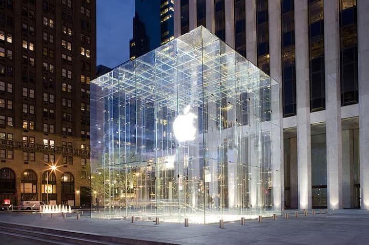Apple Store von aussen