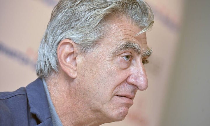 Swatch-Chef Nick Hayek verdiente 2014 40'000 Franken weniger als im Jahr davor. Das Salär bleibt aber beachtlich: Fast 7,5 Millionen Franken beträgt die Gesamtvergütung.