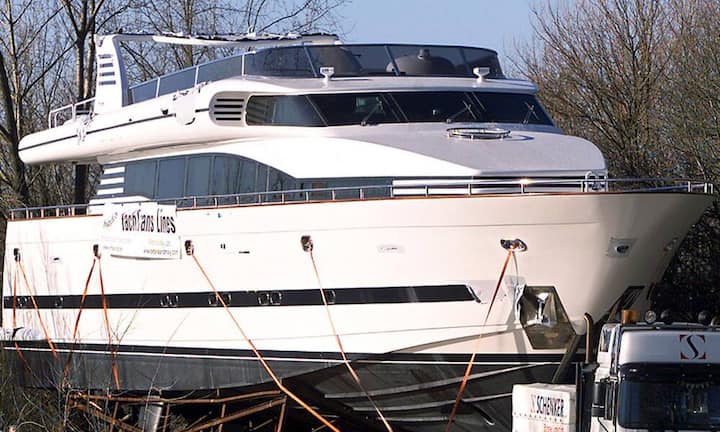 ...luxuriöse Yachten. Die Neuheiten rund um das Thema Wasserfahrzeuge finden sich an der diesjährigen...