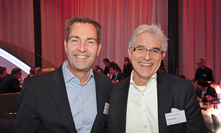 Chris Krammer, Managing Director, Accenture AG;
Marc Hauert, Senior Account Executive, Microsoft Schweiz GmbH