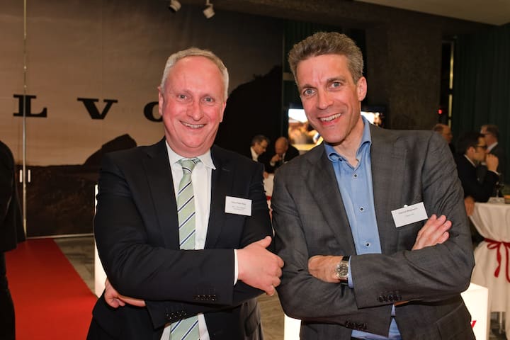 Hans-Peter Hess, HSC - Hess Strategy Consultants AG;Patrick Wegmann, Lifetec AG