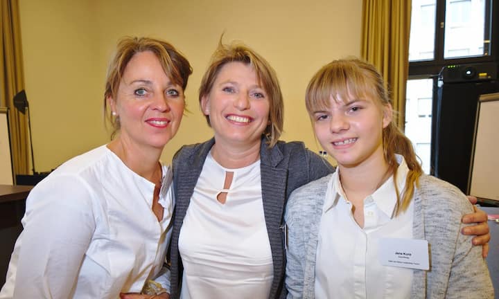 Nicola Hammerschmidt, Geschäftsführerin, Swishcompany coaching gmbh;
Rosmarie Aegerter, Geschäftsführerin, Wissen.Bilden gmbh;
Jana Kunz, Schülerin, Zukunftstag
