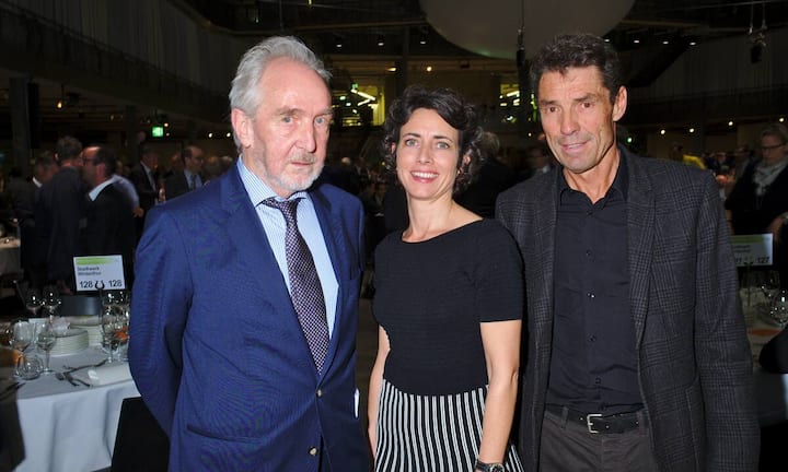 Ludwig Hasler, Referent, Philosoph;
Jasmina Rytz, Geschäftsführerin, Limmatstadt AG;
Robert Bösch, Referent, Extremfotograf